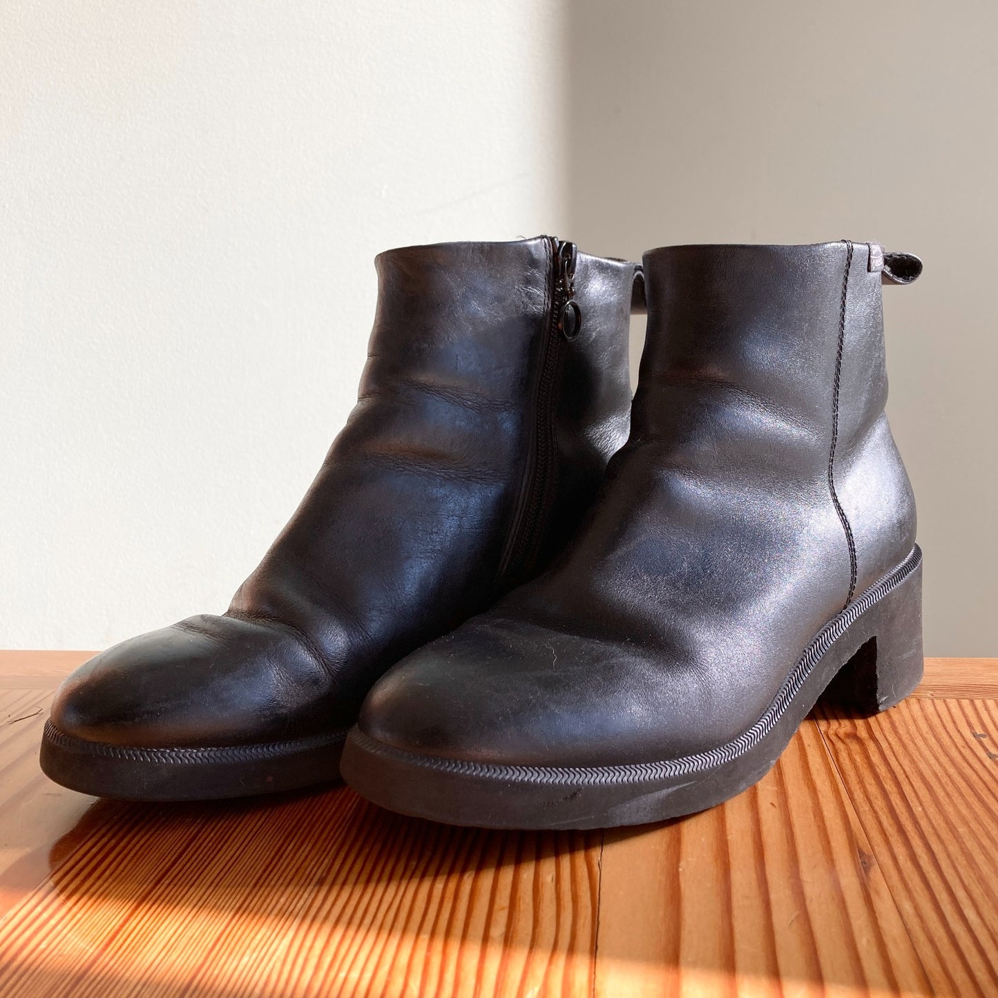 39 / 8.5 - Camper Black Leather Chunky Block Heel Womens Wonder Boots 0603AG