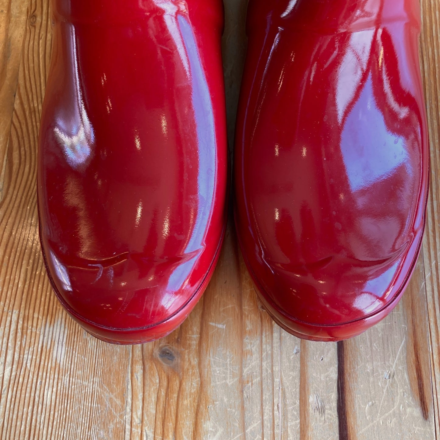 Hunter $190 Military Red Original Gloss Tall Rainboots Boots - Size 8 - 0306CH