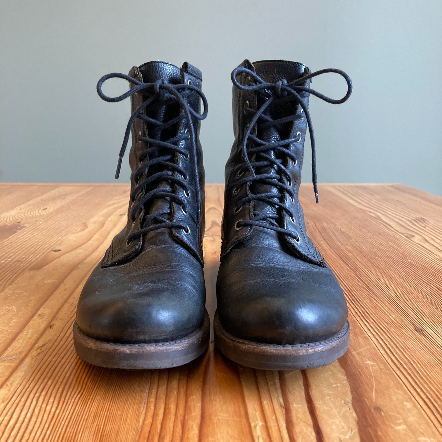 Frye Black Leather Veronica Flex Womens Combat Boots - Size 9 - 0107KA