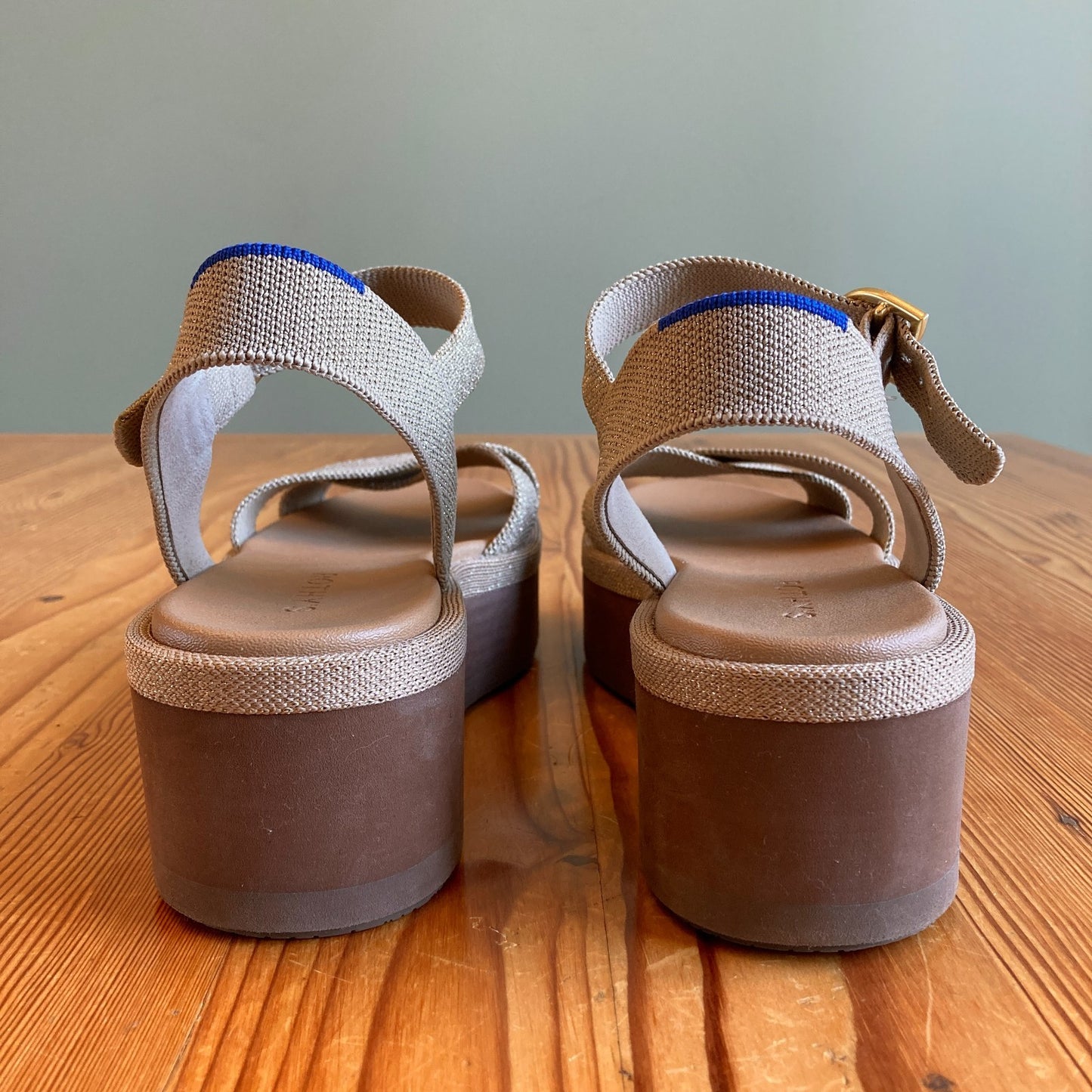 9 - Rothy's $179 Metallic Aurora Gold Criss Cross Platform Sandals NEW 1126GT