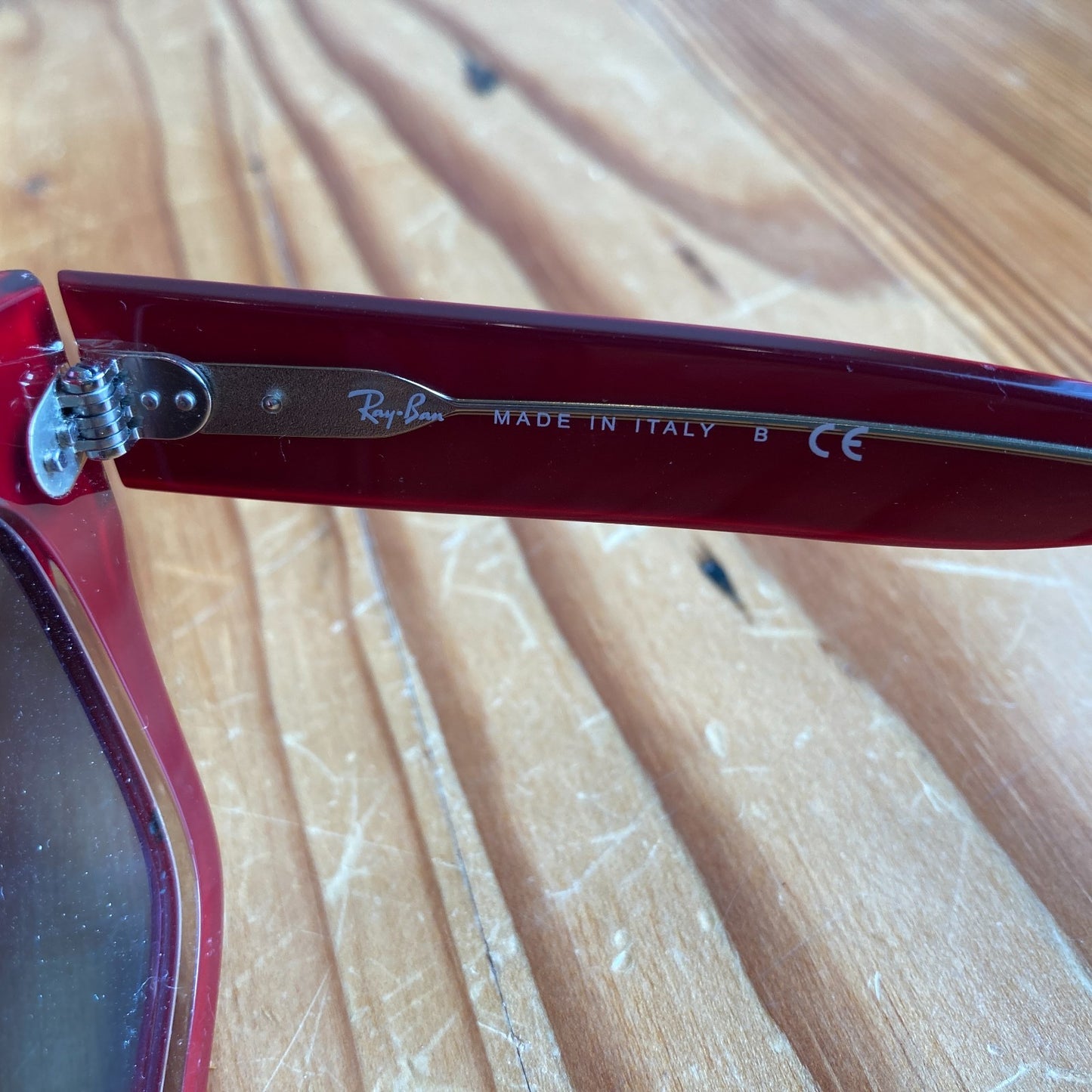 49/20 - Ray Ban RayBan Red State Streed 2186 Sunglasses Glasses 0206BS