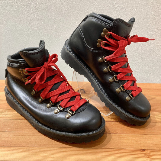 Danner Black Lace Up Mountain Pass Ankle Hiking Boots - Size 7.5 - NEW - 1122CT