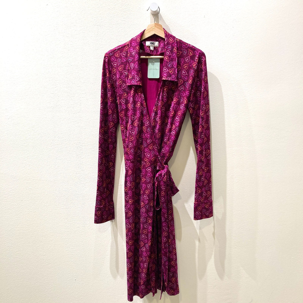 Diane von Furstenberg Magenta Heart Pattern Silk Wrap Dress - Size 10 - 0915CR