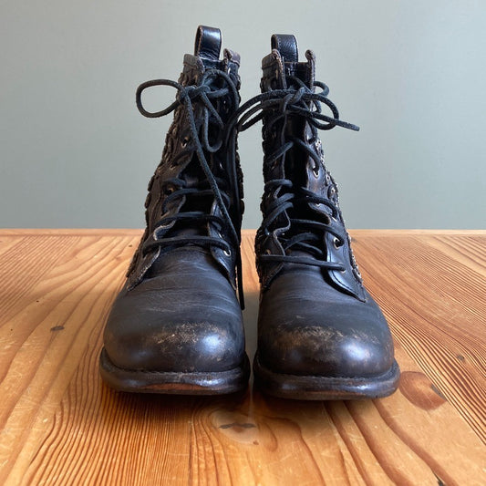 Frye Burnished Black Jenna Disc Laced Combat Studded Boots - Size 7.5 - 0731GH