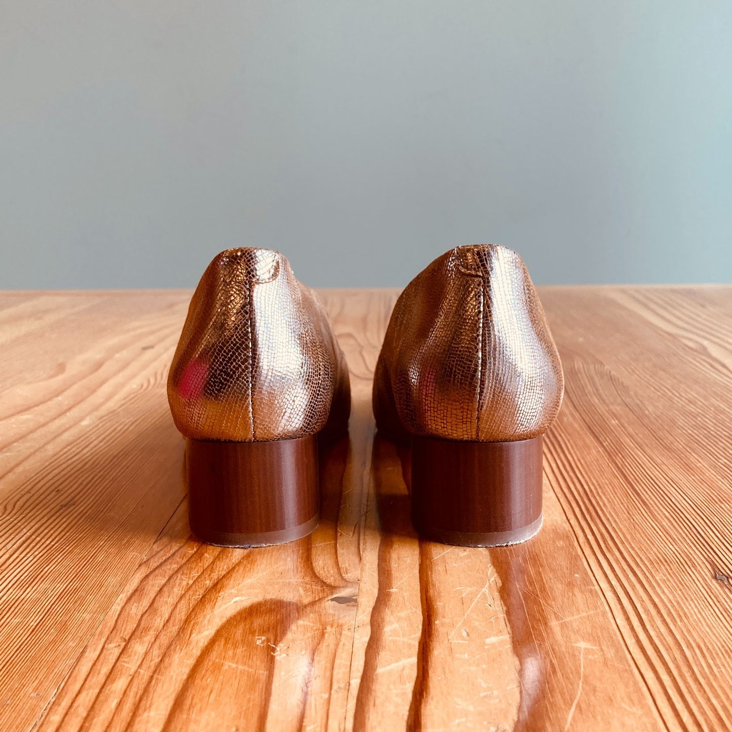 38 / 7.5 - Bobbie's $275 Gold Rosie Modoré Low Heel Ballet Shoes w/ Box 0204EB