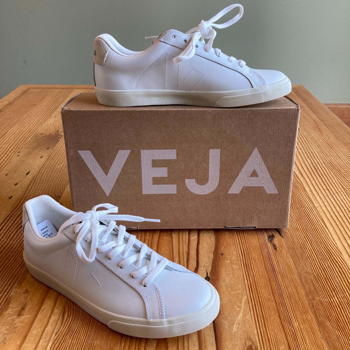 Veja Extra White Esplar Leather Sneaker Shoes NEW w/ Box - Size 42 / 11 - 0919SA