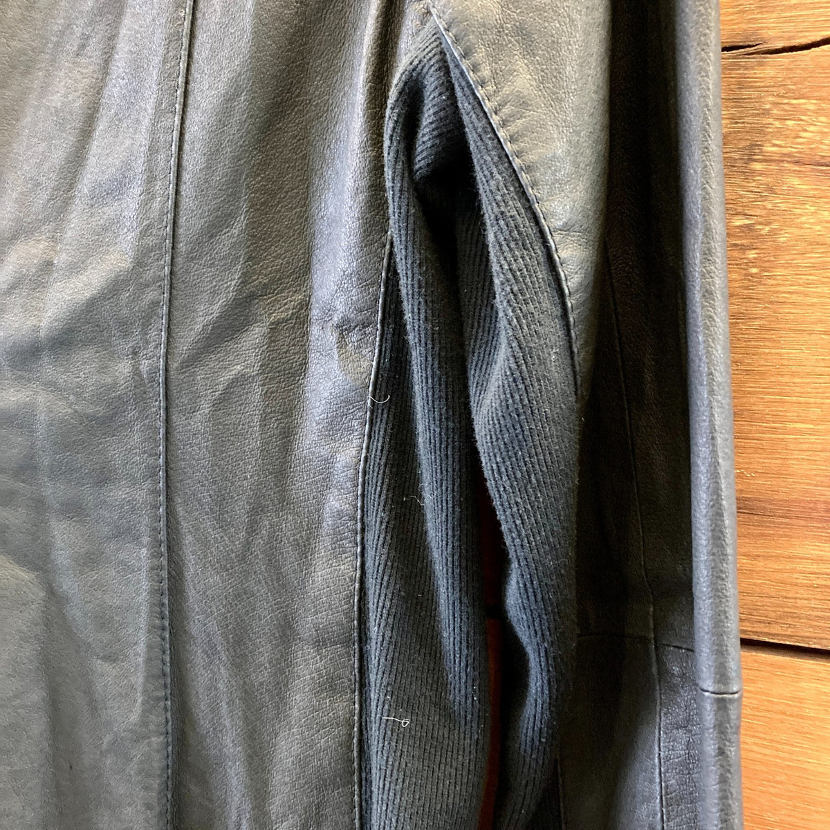 Cartonnier Anthropologie Black Leather Draped Moto Wrap Jacket - Size M - 1103ES