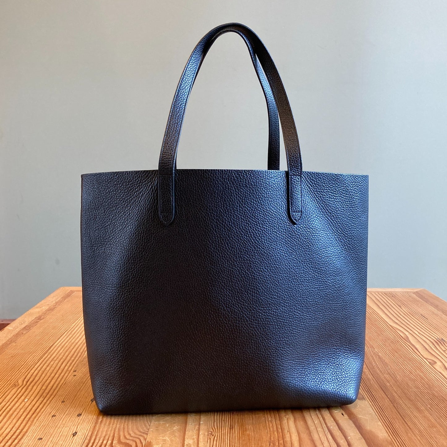 Cuyana $198 Black Pebbled Leather Classic Large Shoulder Tote Bag 0223LR