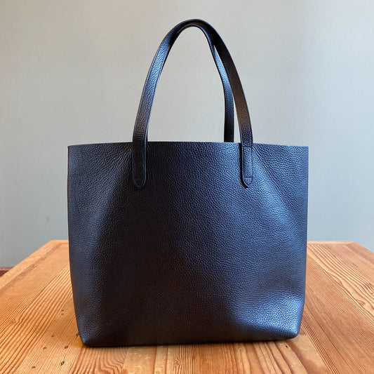 Cuyana $198 Black Pebbled Leather Classic Large Shoulder Tote Bag 0223LR