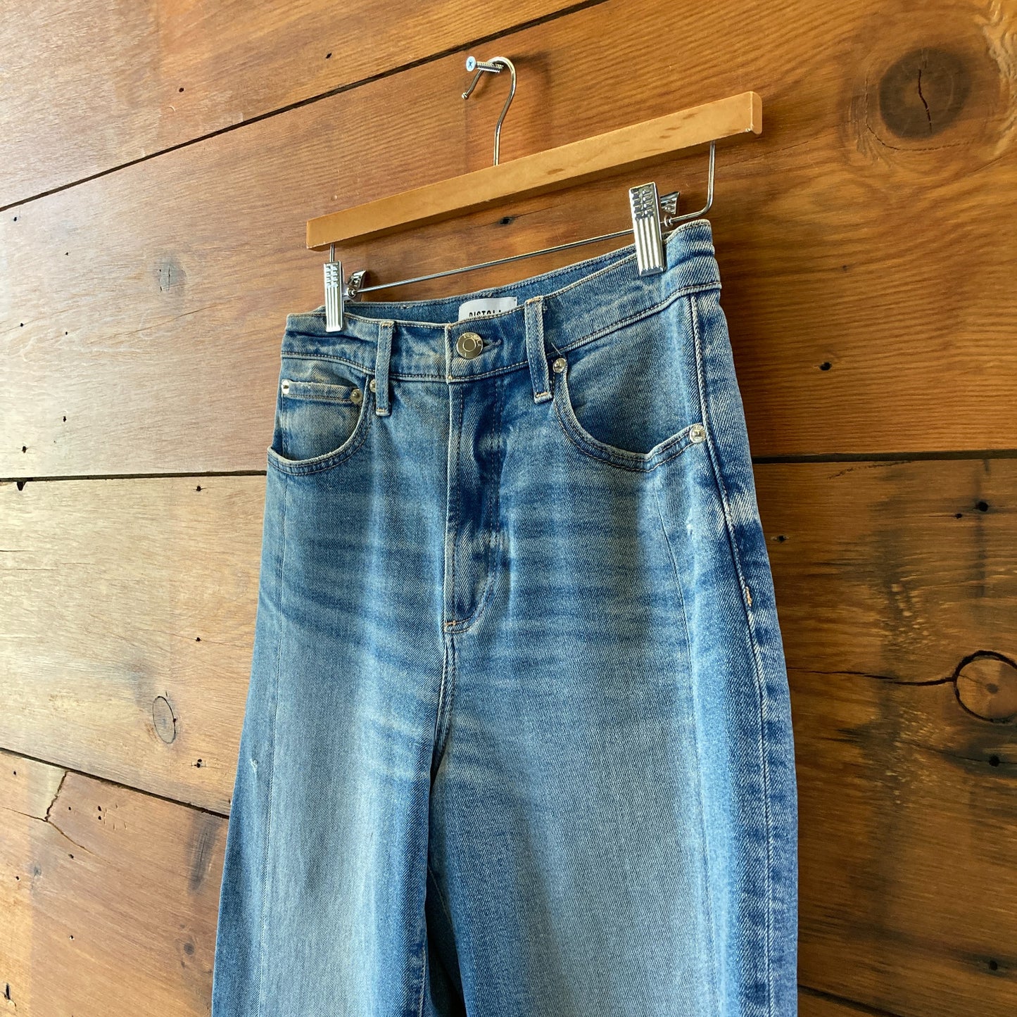 Pistola Medium Wash ELI Barrel Leg Jeans - Size 26 - 0513VB