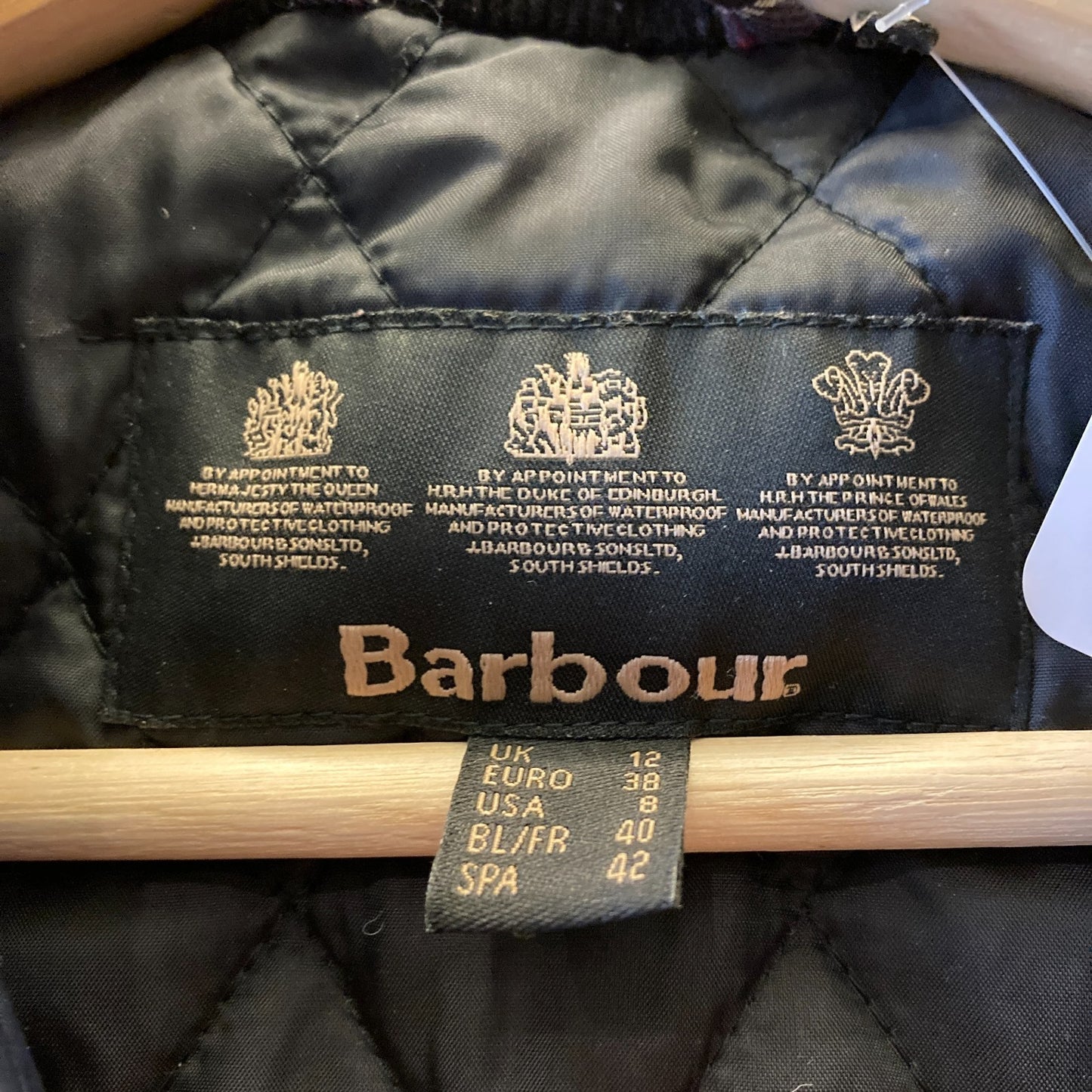 Barbour Black Waxed Cotton Insulated Hooded Women's Jacket - Size 8 - 0920PW