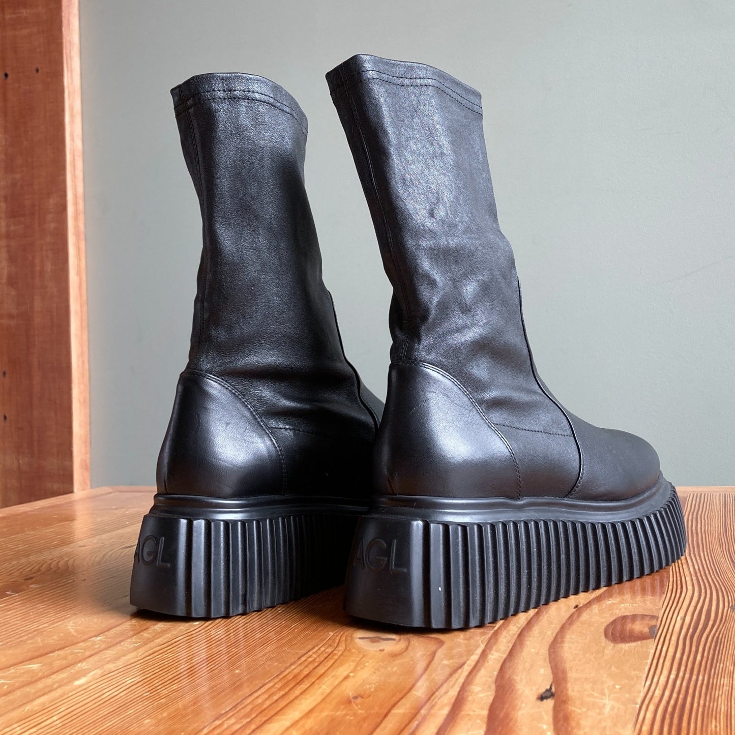 AGL Black Soft Leather Milagros Platform Pull On Boots - Size 38 / 8 - 1028CD