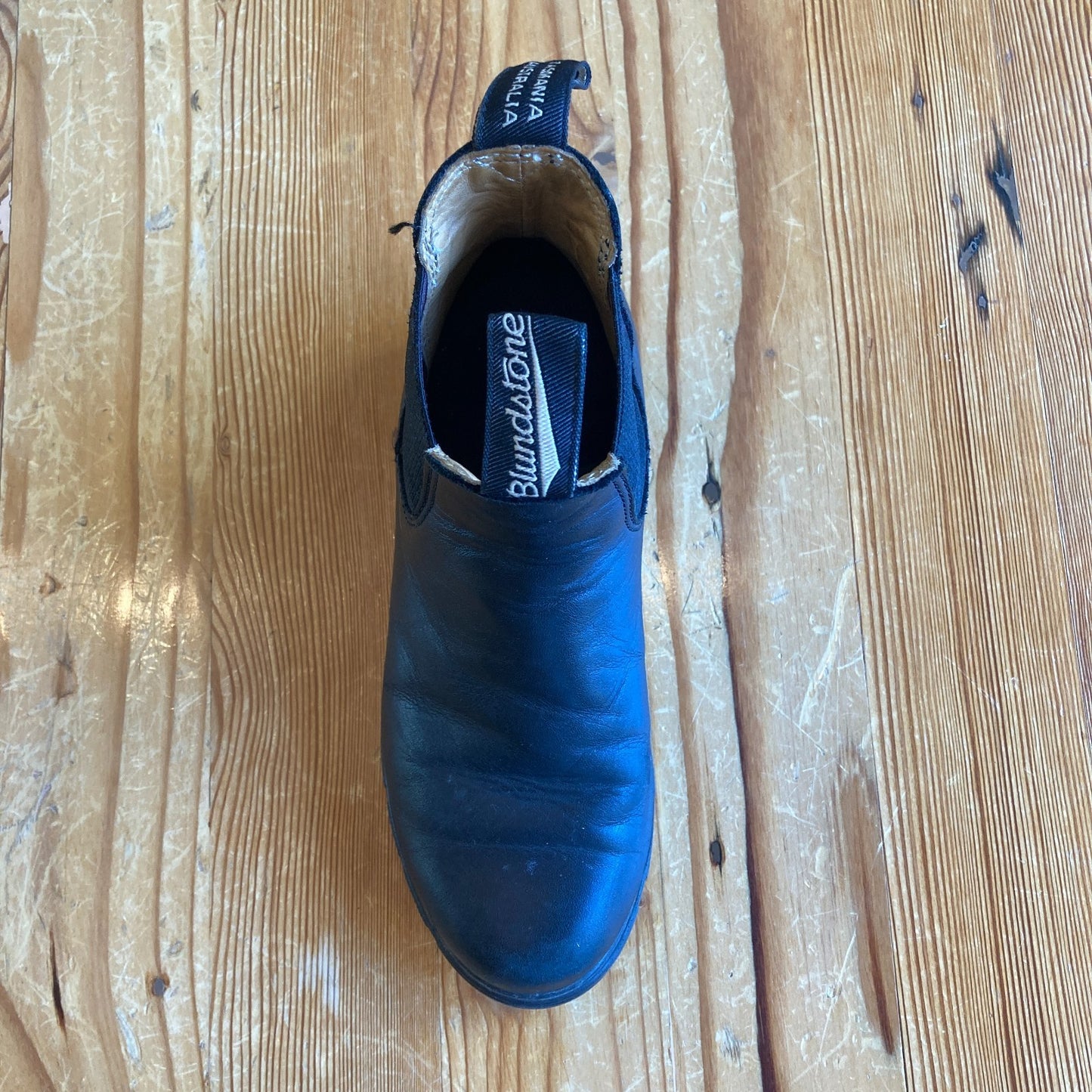 Blundstone $210 Black Leather 1671 Heeled Chelsea Ankle Boots - Size 6 - 0607EP