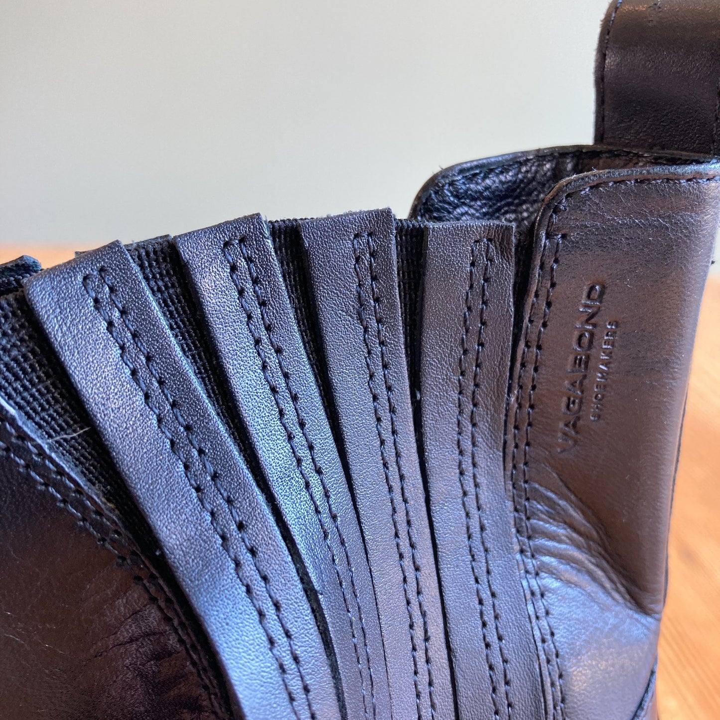 Vagabond Black Smooth Leather Marja Ankle Boots - Size 39 / 9 - 0511DR
