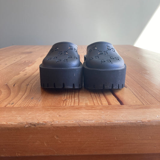 GUCCI Black Ela Perforated Rubber Platform Mules Sandals - Size 35 / 5 - 0312IG