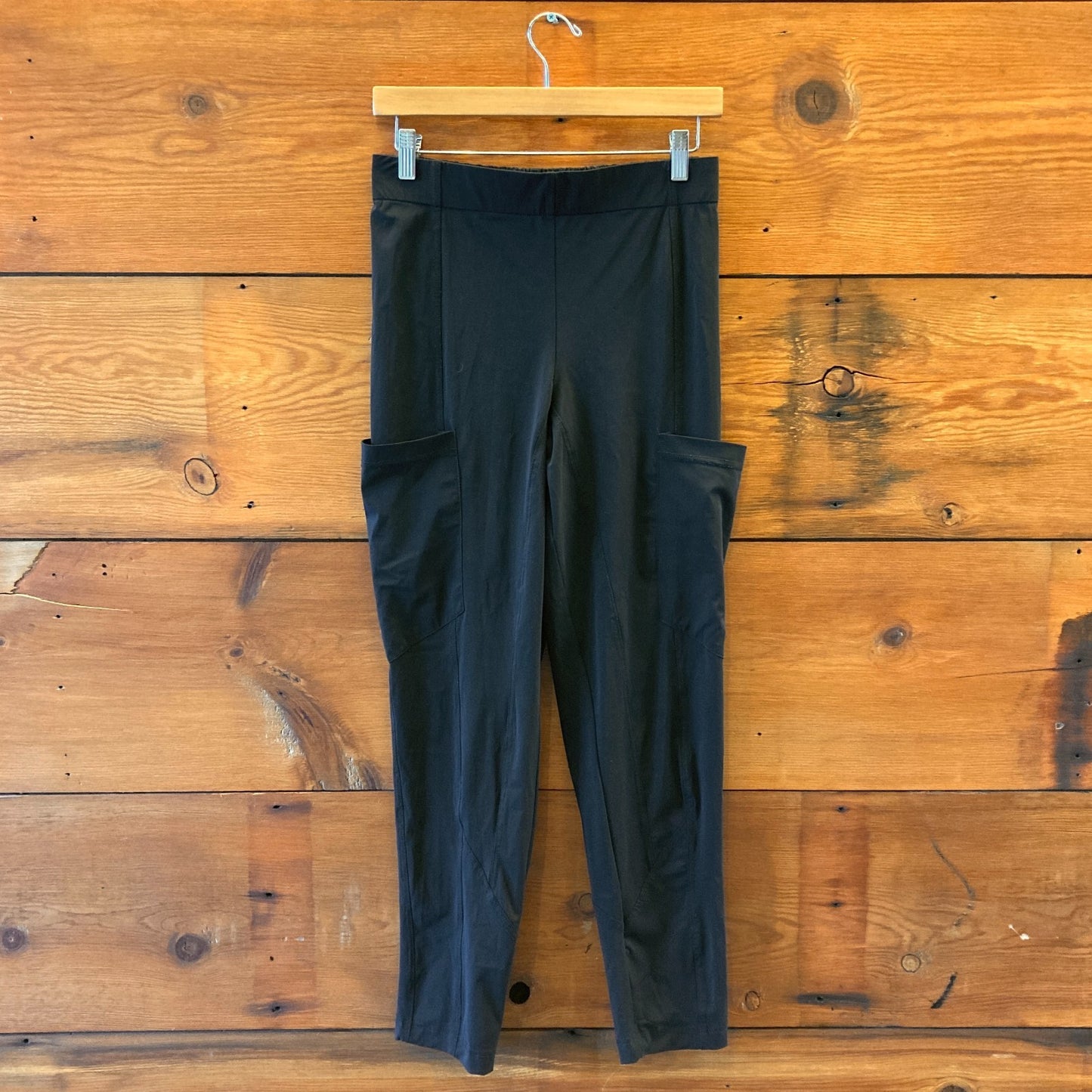 4 - Ruti $259 Black The Cargo Surprise Elastic Waist Joggers Pants 1217MA
