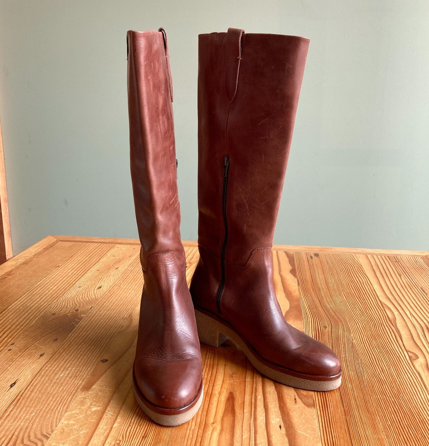 Anthropologie Brown Leather Gum Heel Knee High Boots - Size 39 / 8.5-9 - 0618AS
