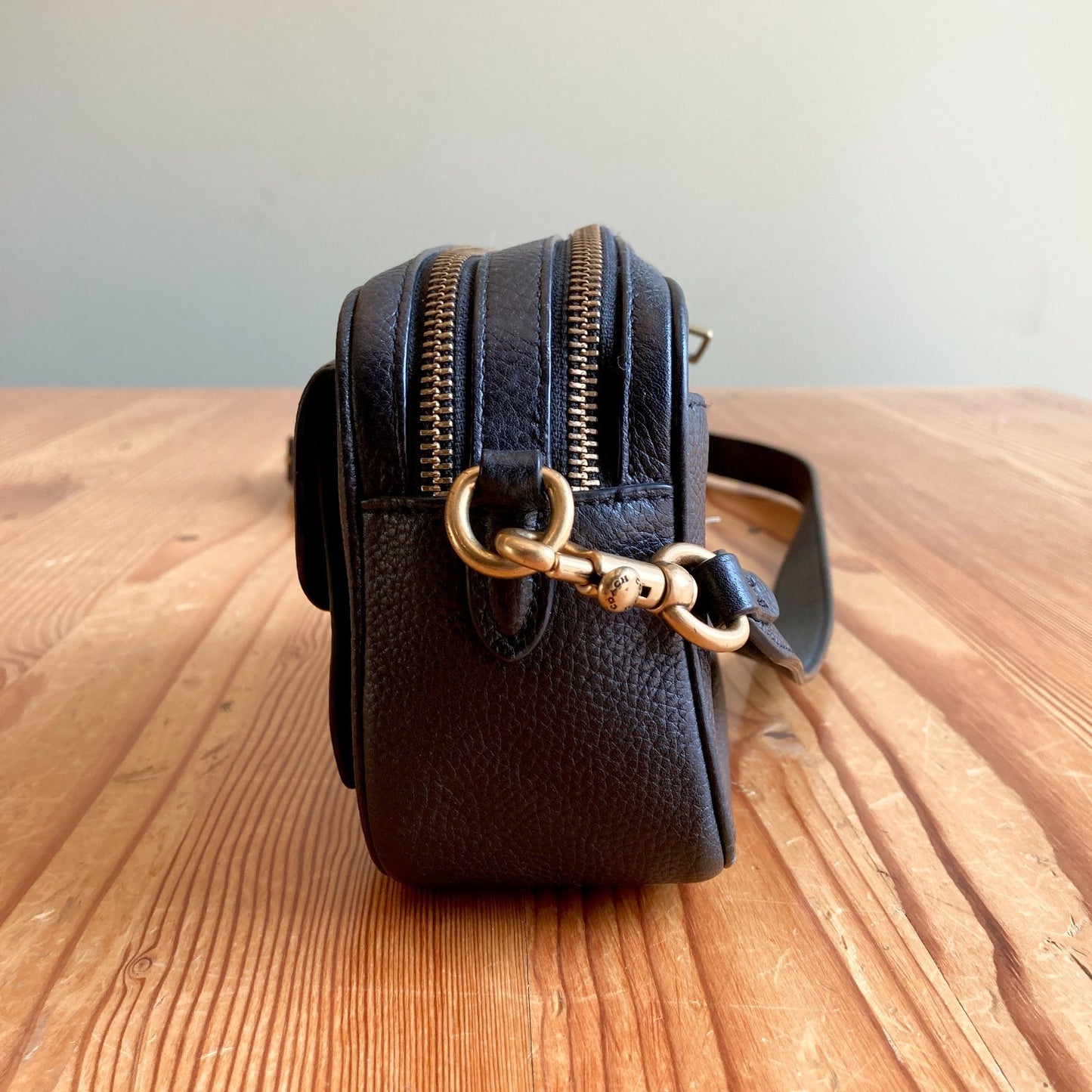 Coach Black Pebble Leather Willow Camera Bag Crossbody Purse - 0708LG
