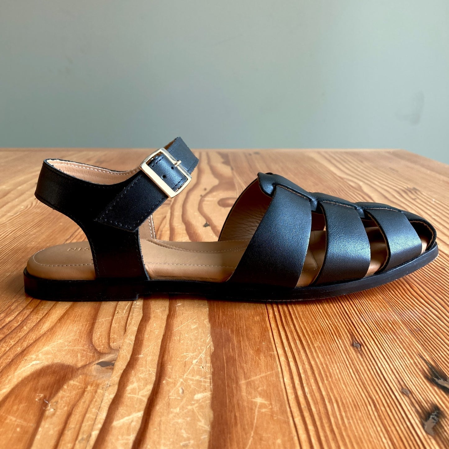 Nisolo Black Leather MIRA Flat Fisherman Sandals Shoes - Size 10 - 0815CJ