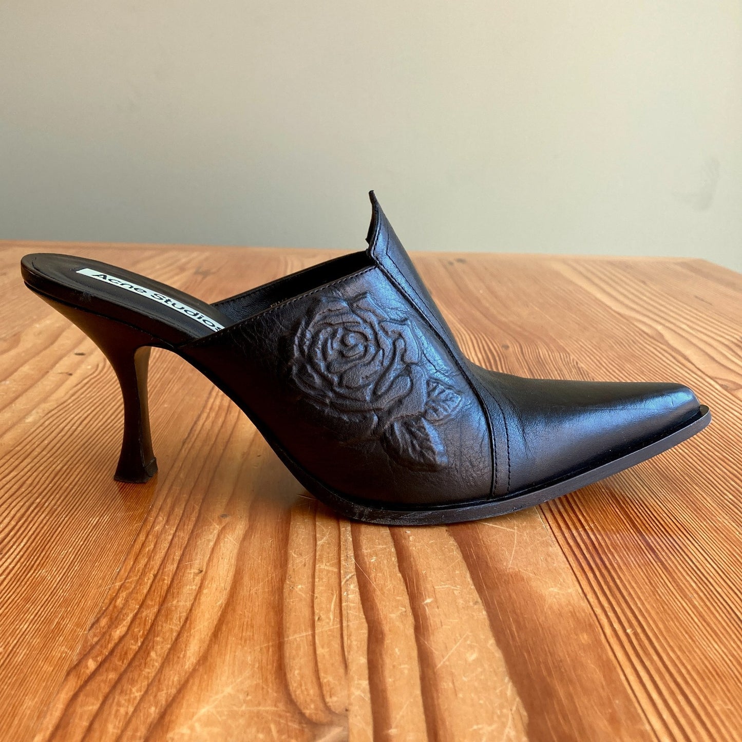 Acne Studios Black Rose Leather Mules Heels NEW w/ Box - Size 41 / 11 - 0811BN