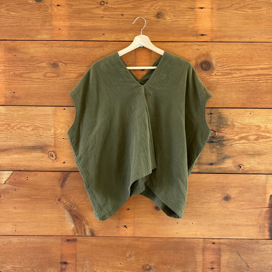 M - Atelier Delphine Green V-neck Boxy Fit Organic Cotton Japan Shirt Top 1030SF