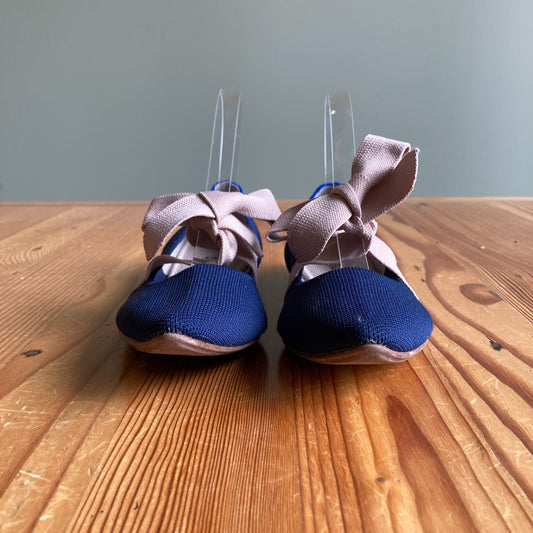 9 - Rothy's Navy Blue The Slip On Mary Jane Beige Bow Flats Shoes 0306CH