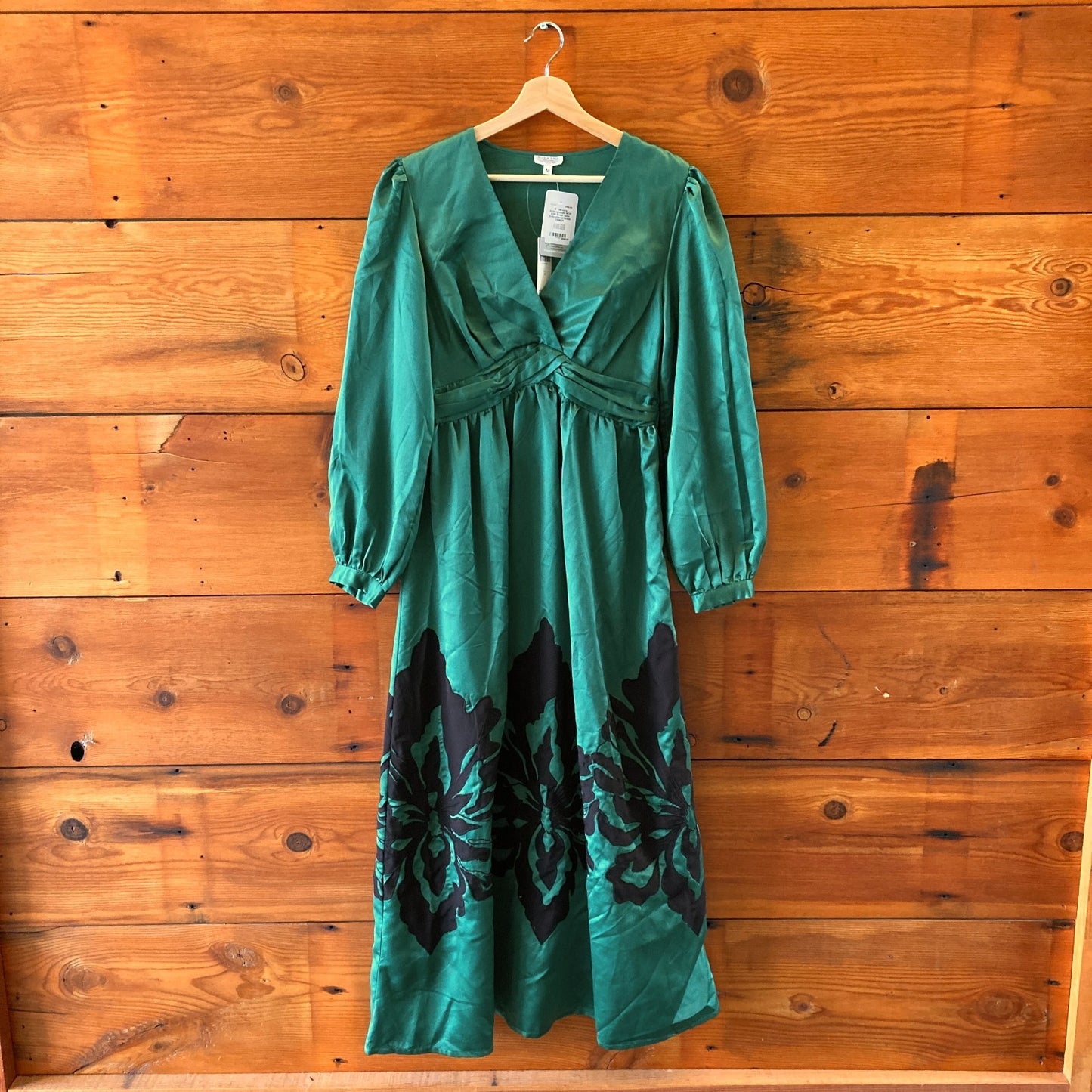 M - Nikasha Anthropologie NEW $260 Green Satin Embroidered Dress 0306CH