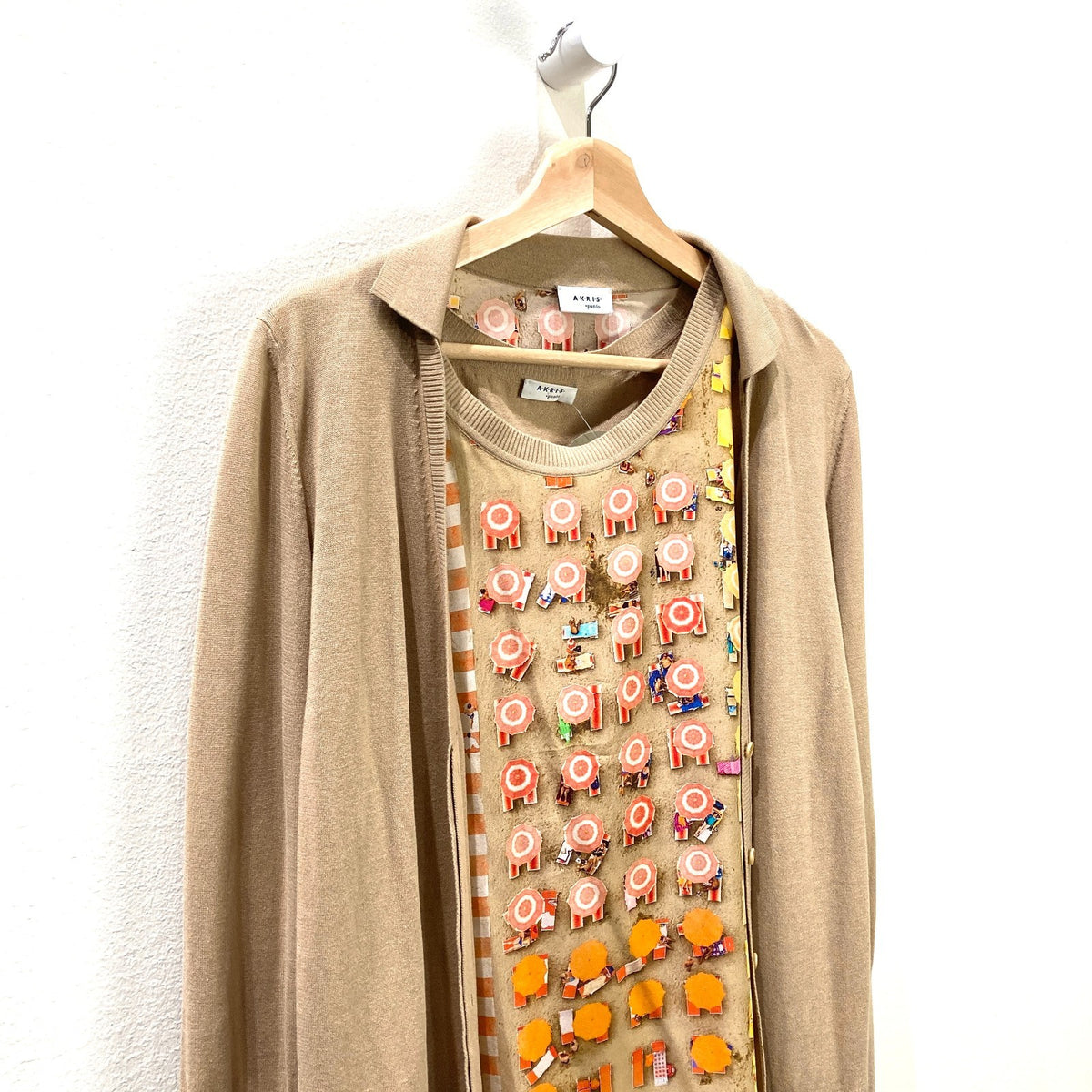 Akris Punto Tan Riviera Print Top & Cardigan Sweater Set - Size 6 - 0608BM