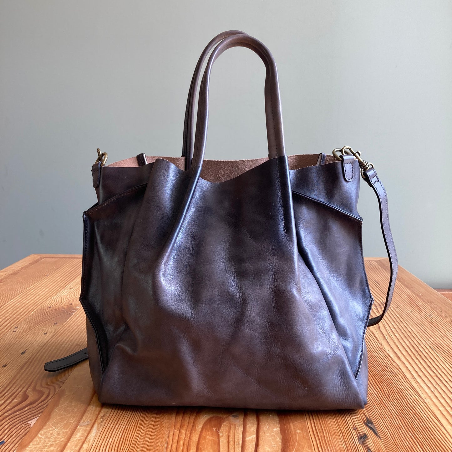 Old Trend $286 Gray Leather Sprout Land Removable Liner Purse - NEW - 1002MG