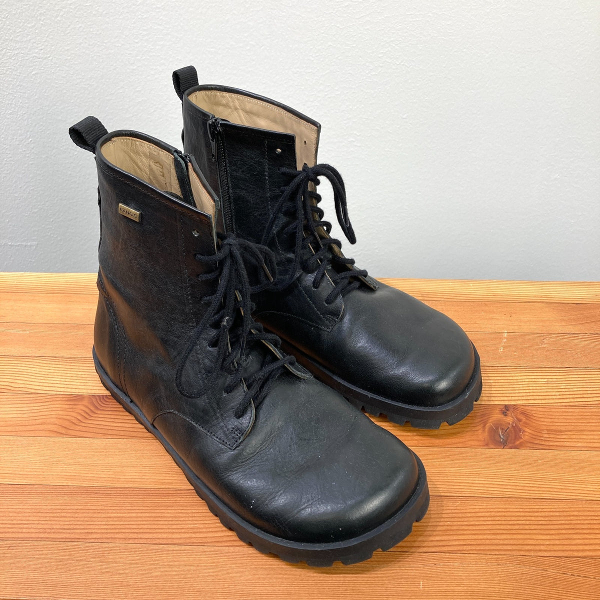 Lang.S Kombat Black Leather Side Zip Barefoot Laced Boots - Size 38 / 8 - 1107MB