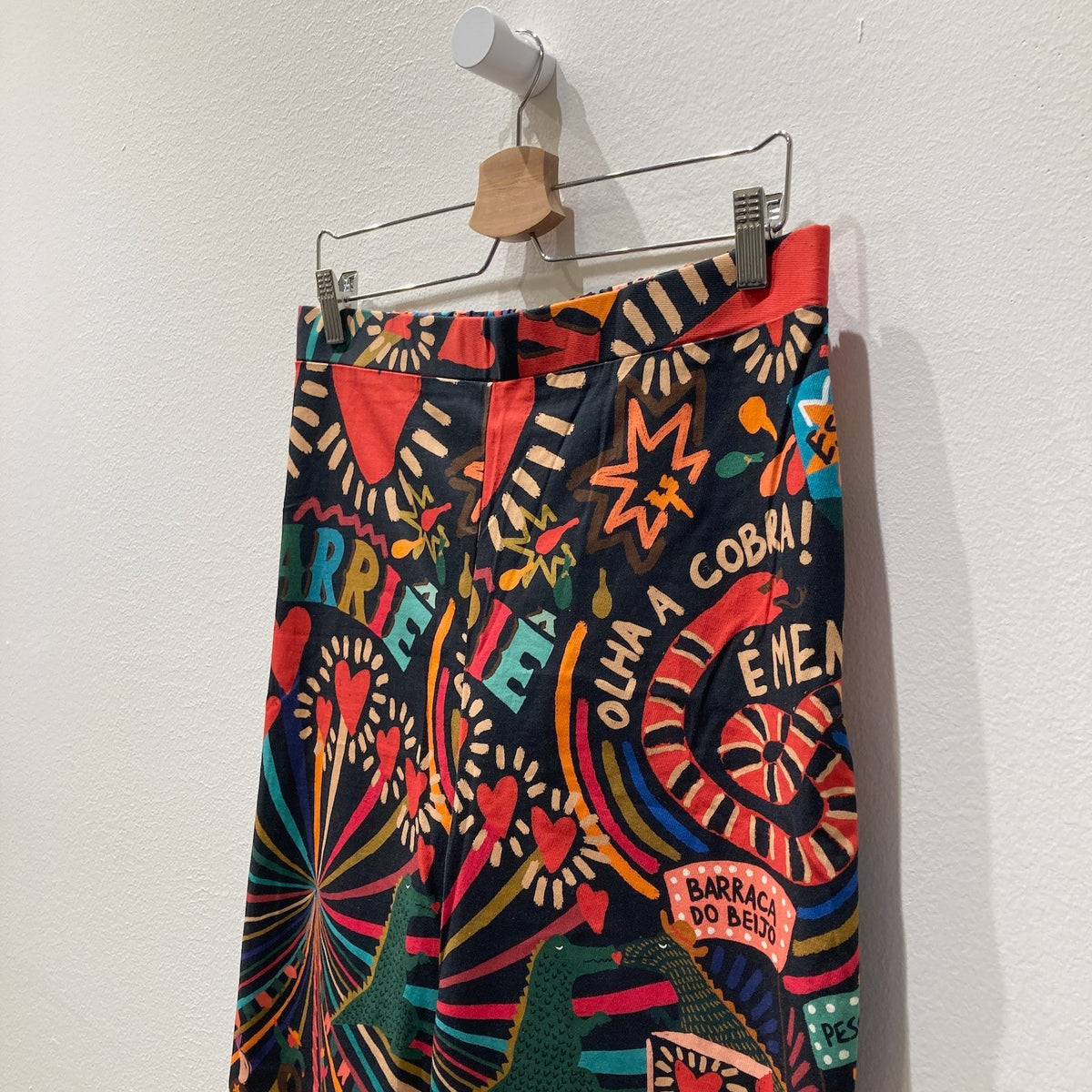 Farm Rio $178 Anthropologie Black Gator Love Pattern Pants - Sz L - NEW- 1122CT
