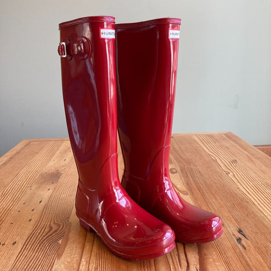 Hunter $190 Military Red Original Gloss Tall Rainboots Boots - Size 8 - 0306CH