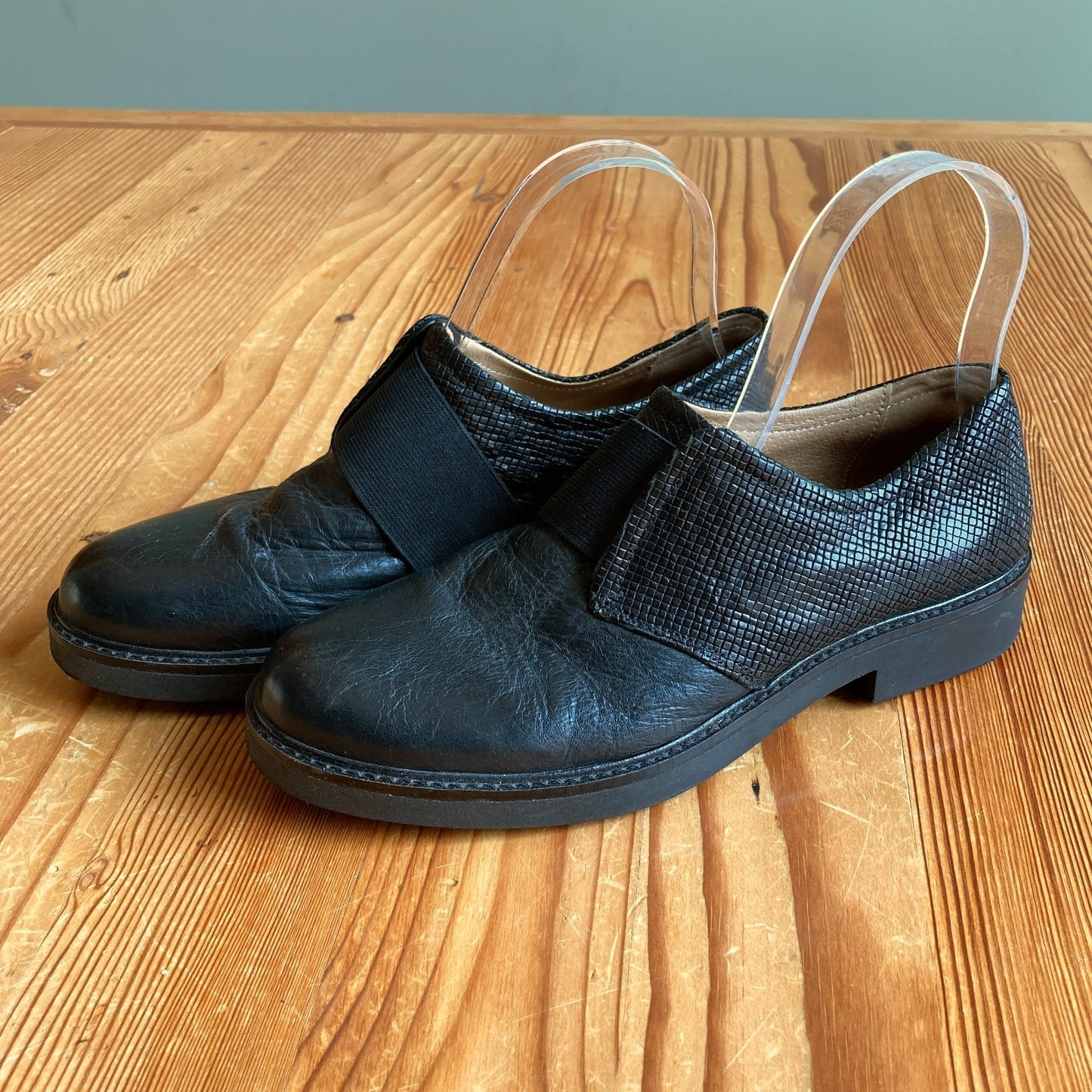 Poesie Veneziane Black Italian Leather Slip-On Shoes - Size 37 / 6.5 - 0813CP