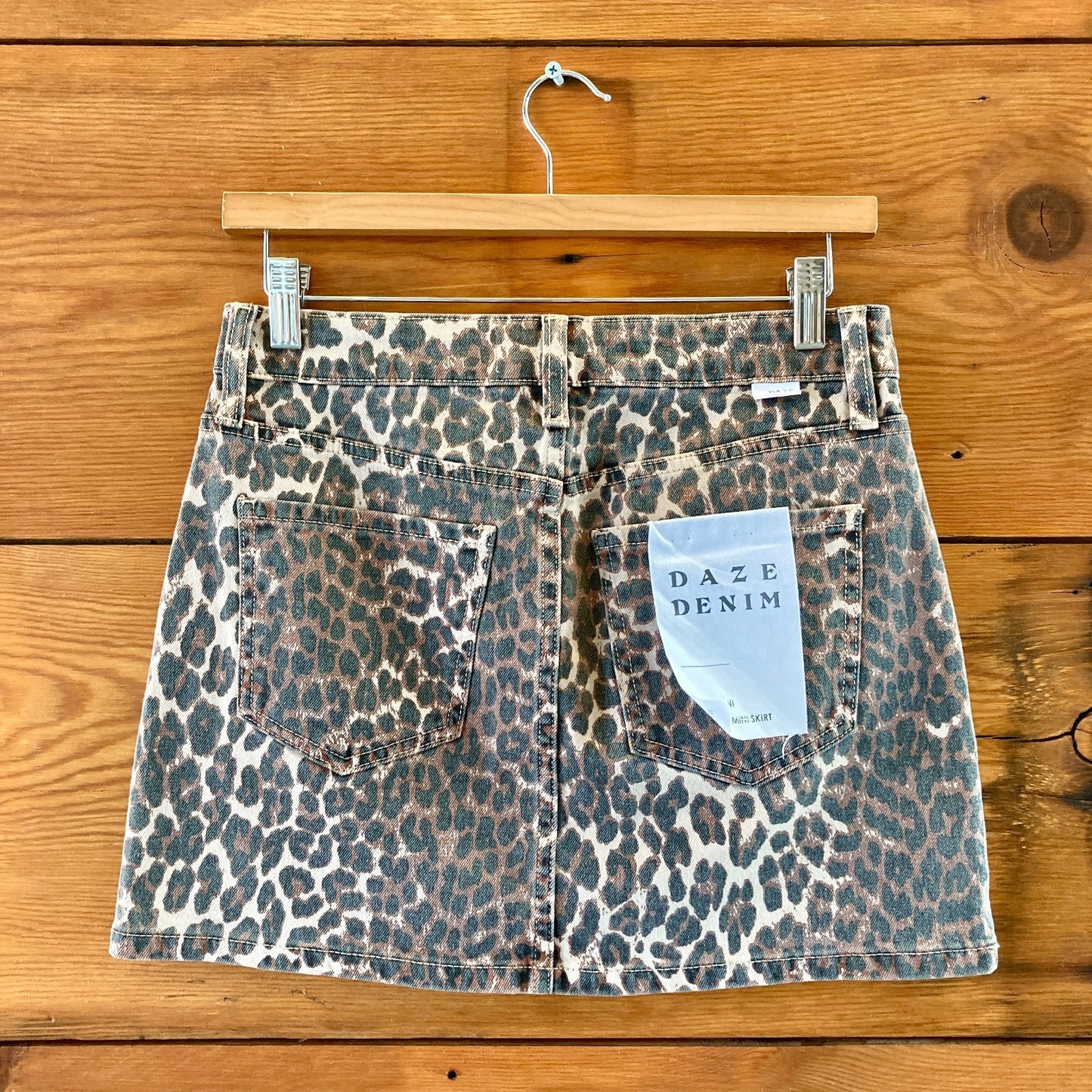 Daze NEW Brown Cool Cat Print Malibu Mid Waist Mini Skirt - Size 25 - 0313SH