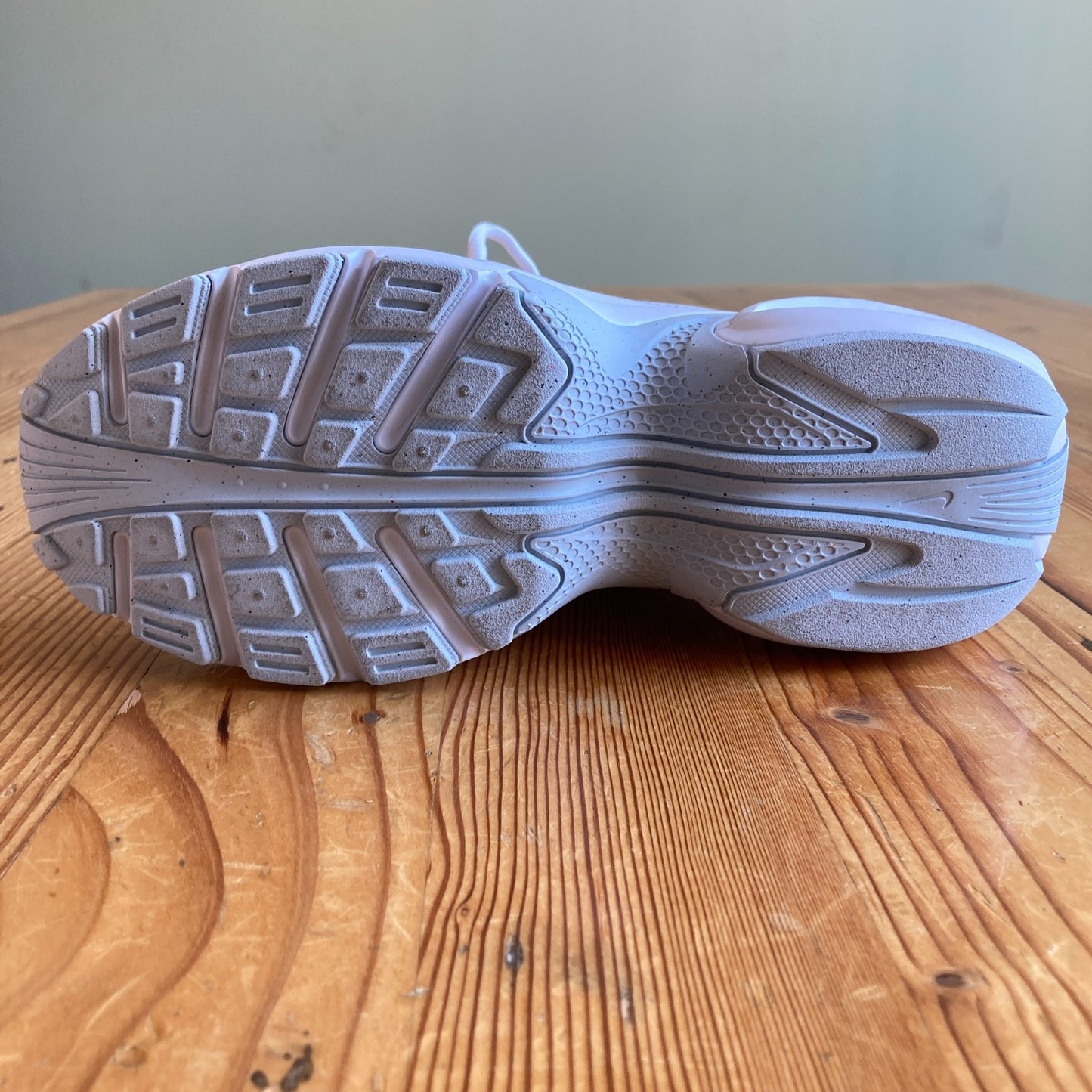 Nike White Air Max Portal Chunky Platform Sneakers Shoes - Size 7 - 1103ES