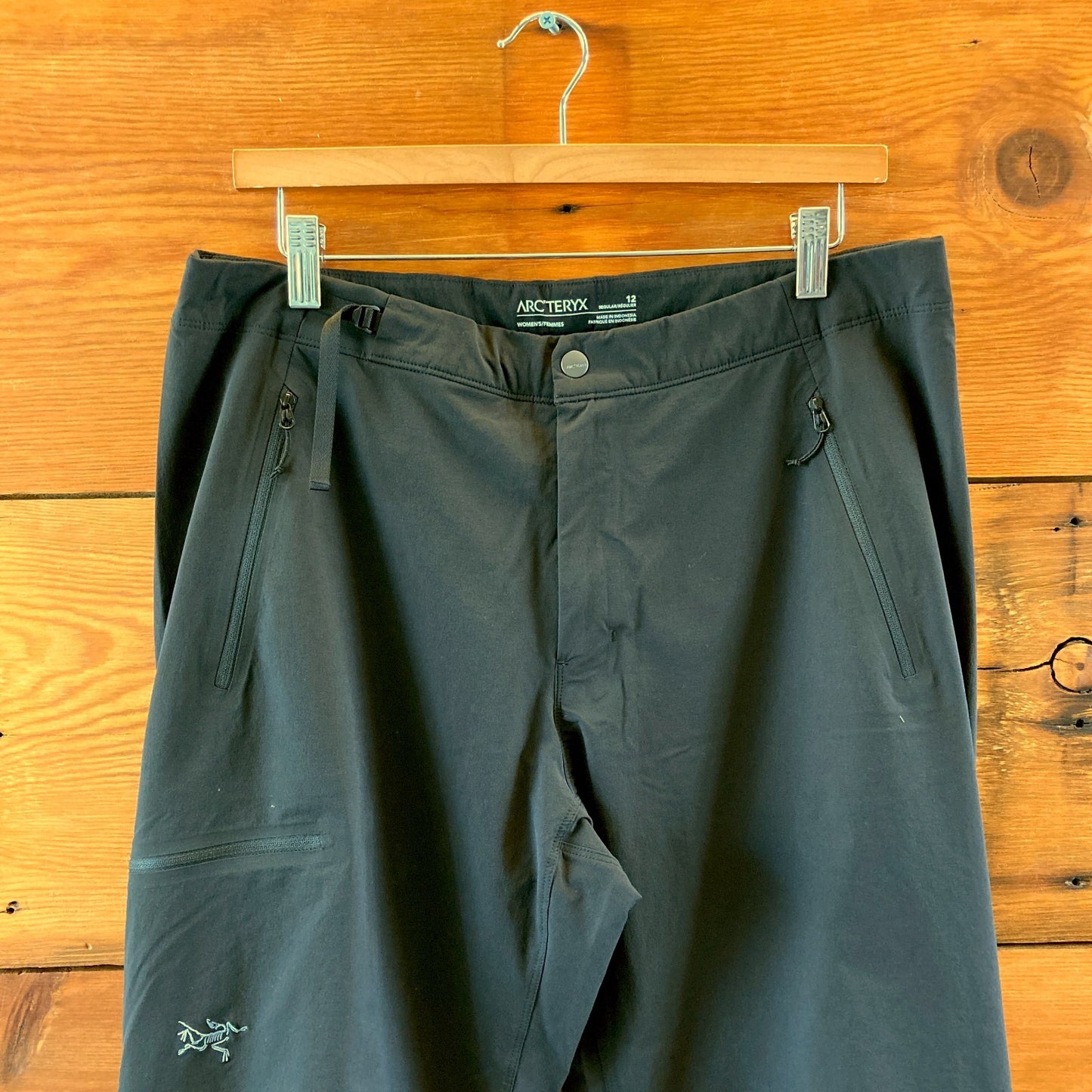 Arc'teryx Black Lightweight Nylon Stretch Gamma Pants - Size 12 - 0826MT