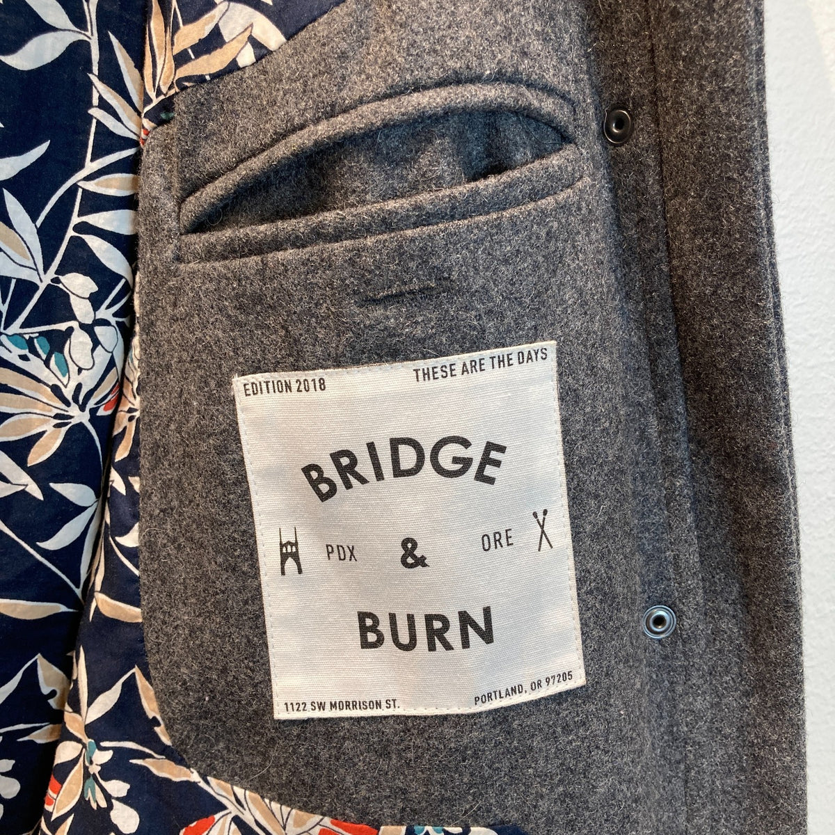 Bridge & Burn Local Designer Gray Wool Hooded Zip Up Lined Coat - Sz S - 0224TP