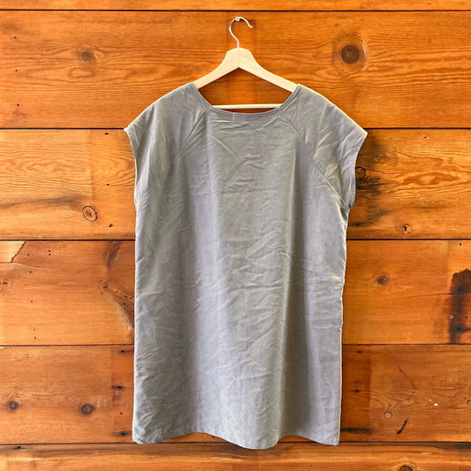 S/M - Curator Cement Gray Cap Sleeve Cupro Shift Dress w/ Pockets 0430KT