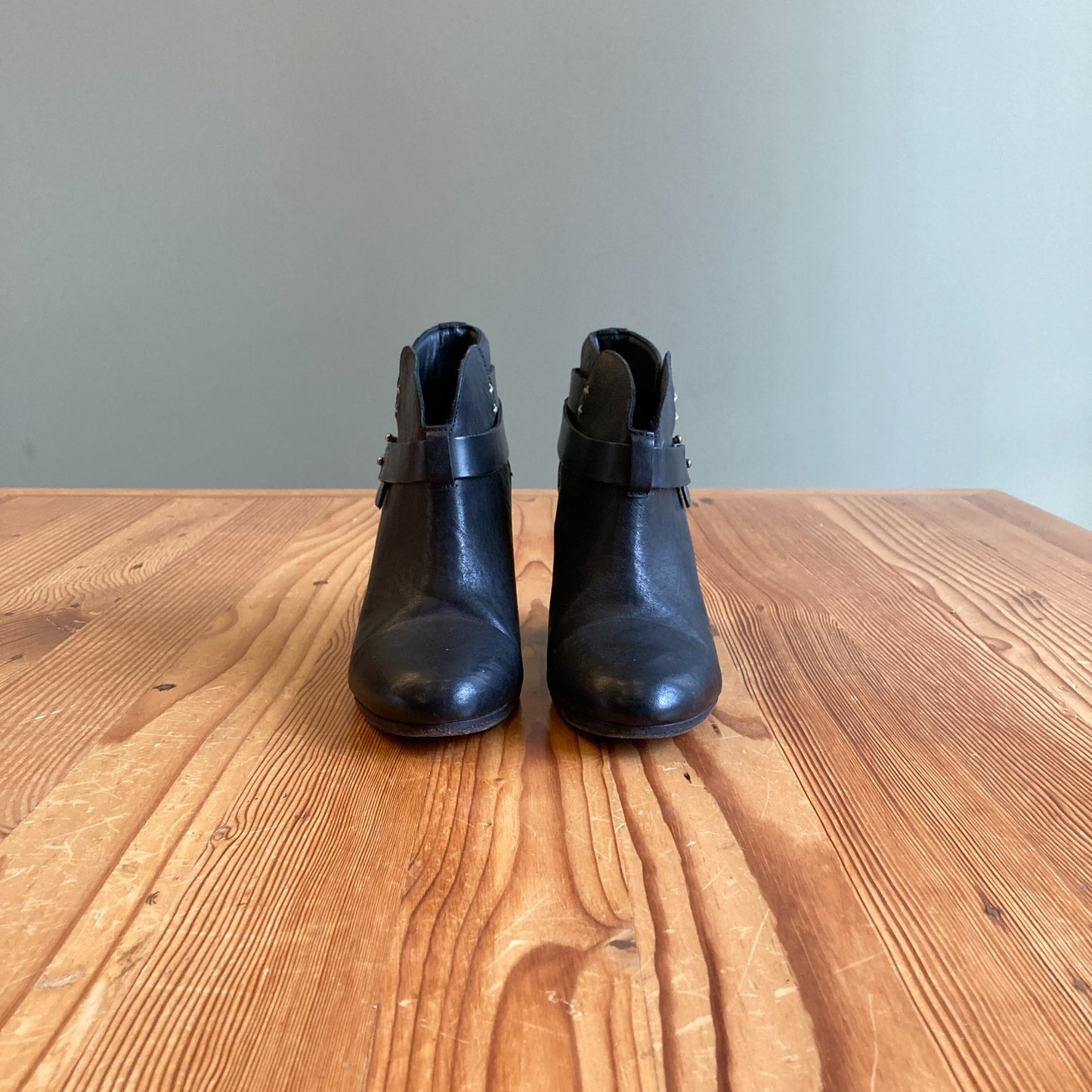 39.5 - Rag & Bone Black Leather Stacked Heel Harrow Ankle Booties Boots 1217JD