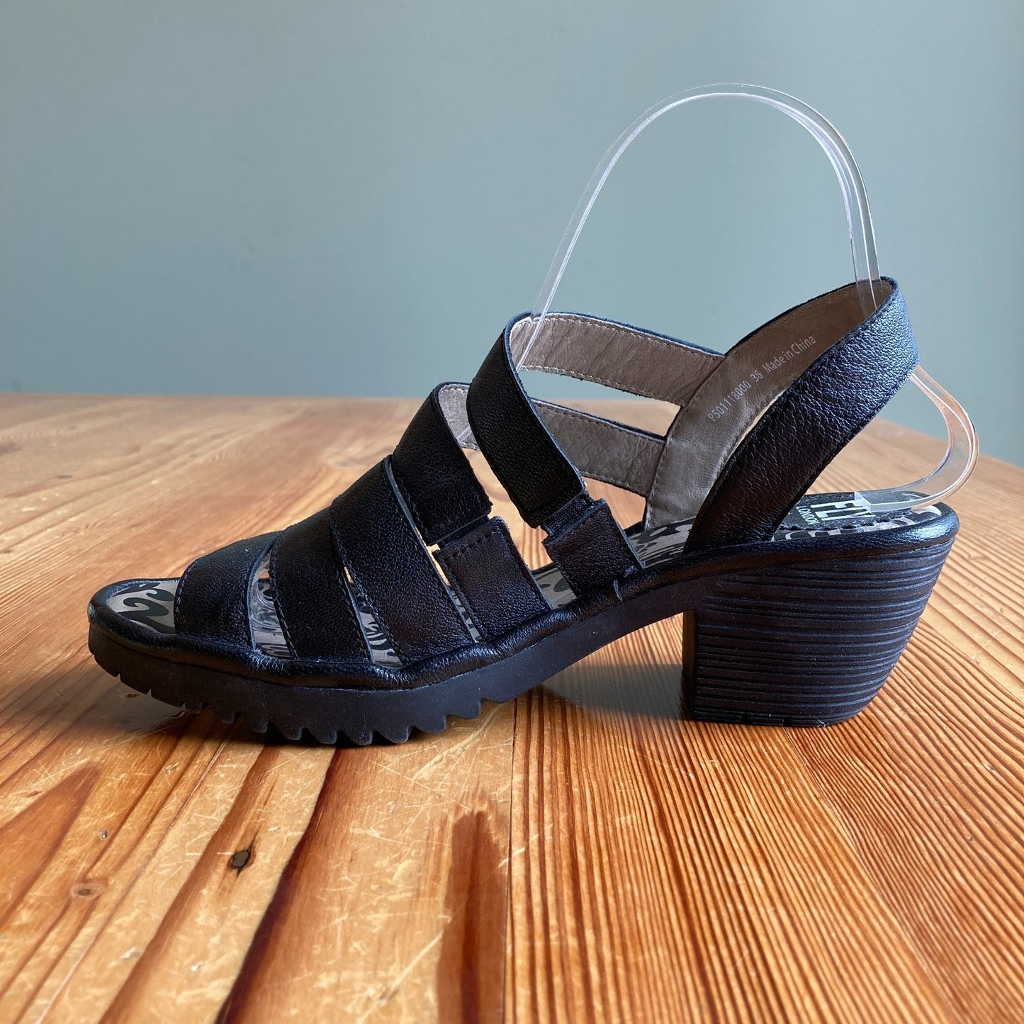 Fly London Black Strappy Heel Shoes Sandals w/ Box - Size 38 / 7.5 - 8 - 0718MS