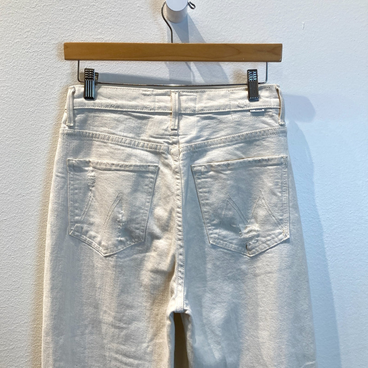 Mother Superior Unnatural Acts Ivory Tunnel Vision Sneak Jeans - Sz 26 - 1201CC