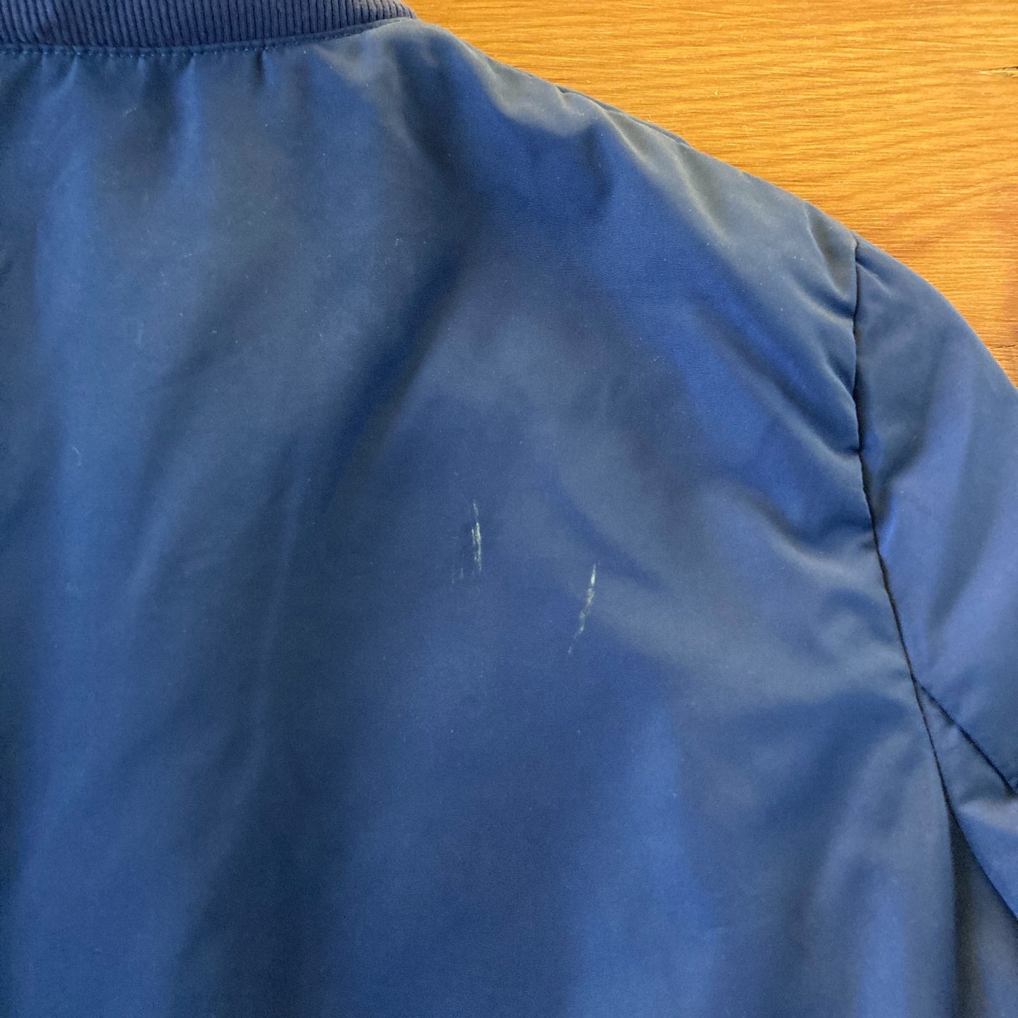 XS - ALO Yoga Navy Blue Off Duty Goose Down Bomber Cropped Jacket 0304AS