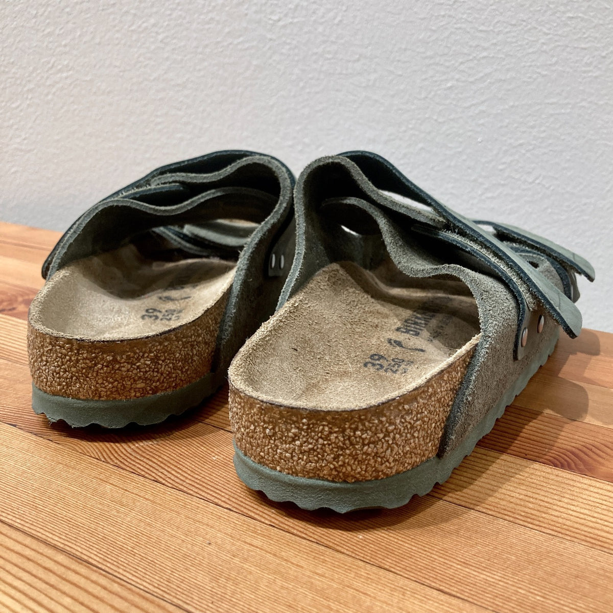 Birkenstock Olive Hook & Loop Uji Double Strap Sandals - 39 / 8 - NEW - 0425SV