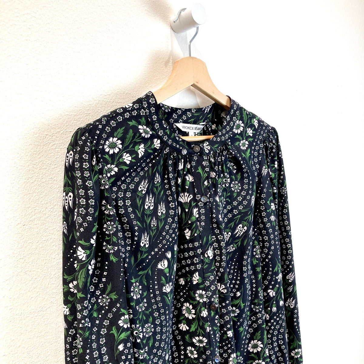 Veronica Beard Black Ashlynn Floral Printed Silk Top - Size 10 - 0930AC