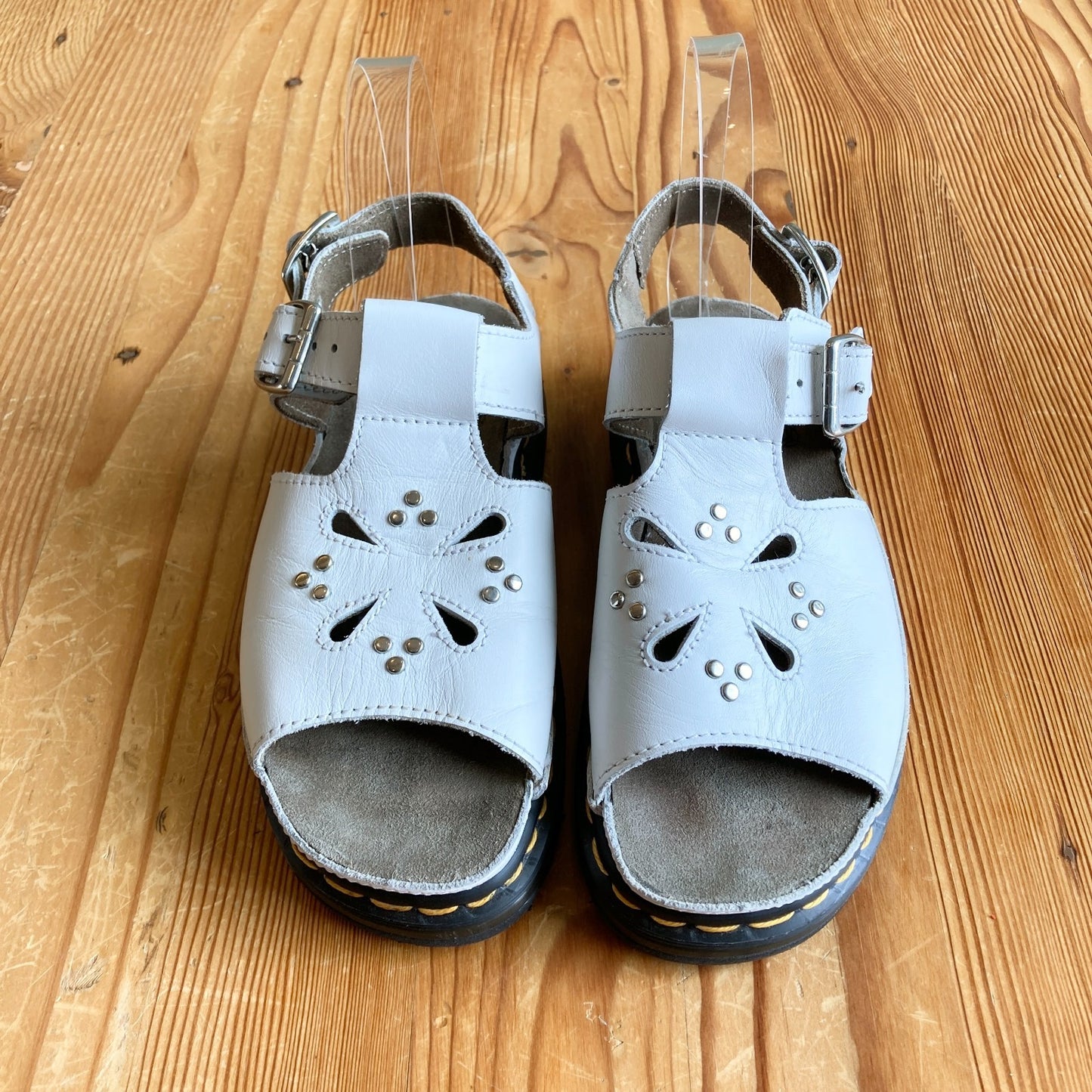 Dr. Martens Vintage 90s White Dunnet Flower Sling Back Sandals - Size 6 - 0425SV