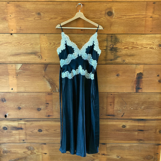 Doen $400 Black & White Corded Lace Obelia Silk Midi Dress - Size M - 1011SC