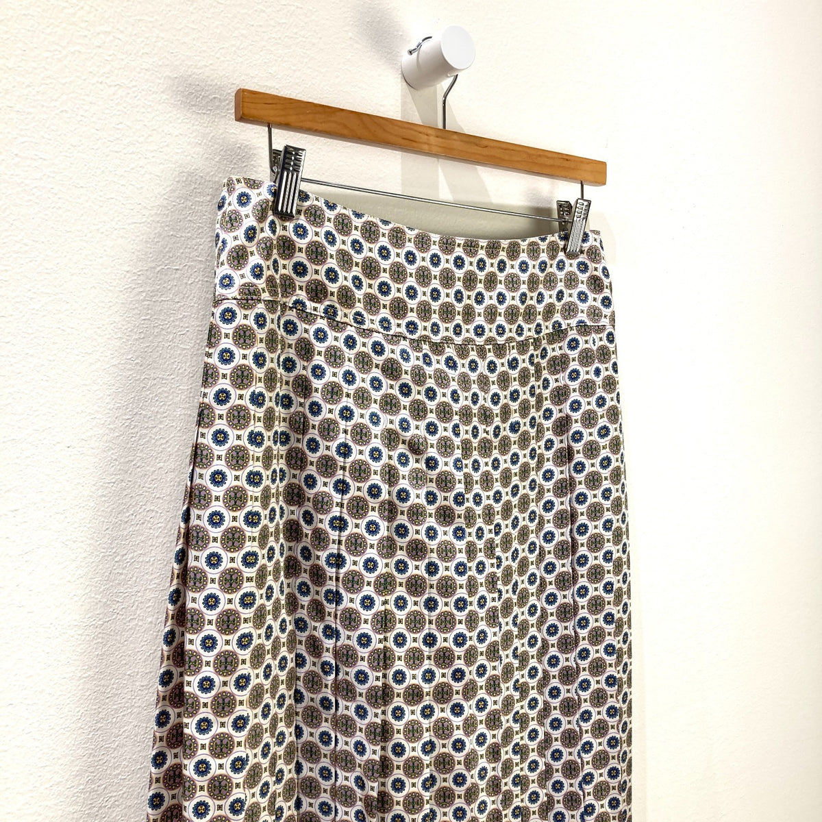 Tory Burch $498 Batik Medallion Carmine Pleated Skirt - Size 4 - NEW - 1017SC