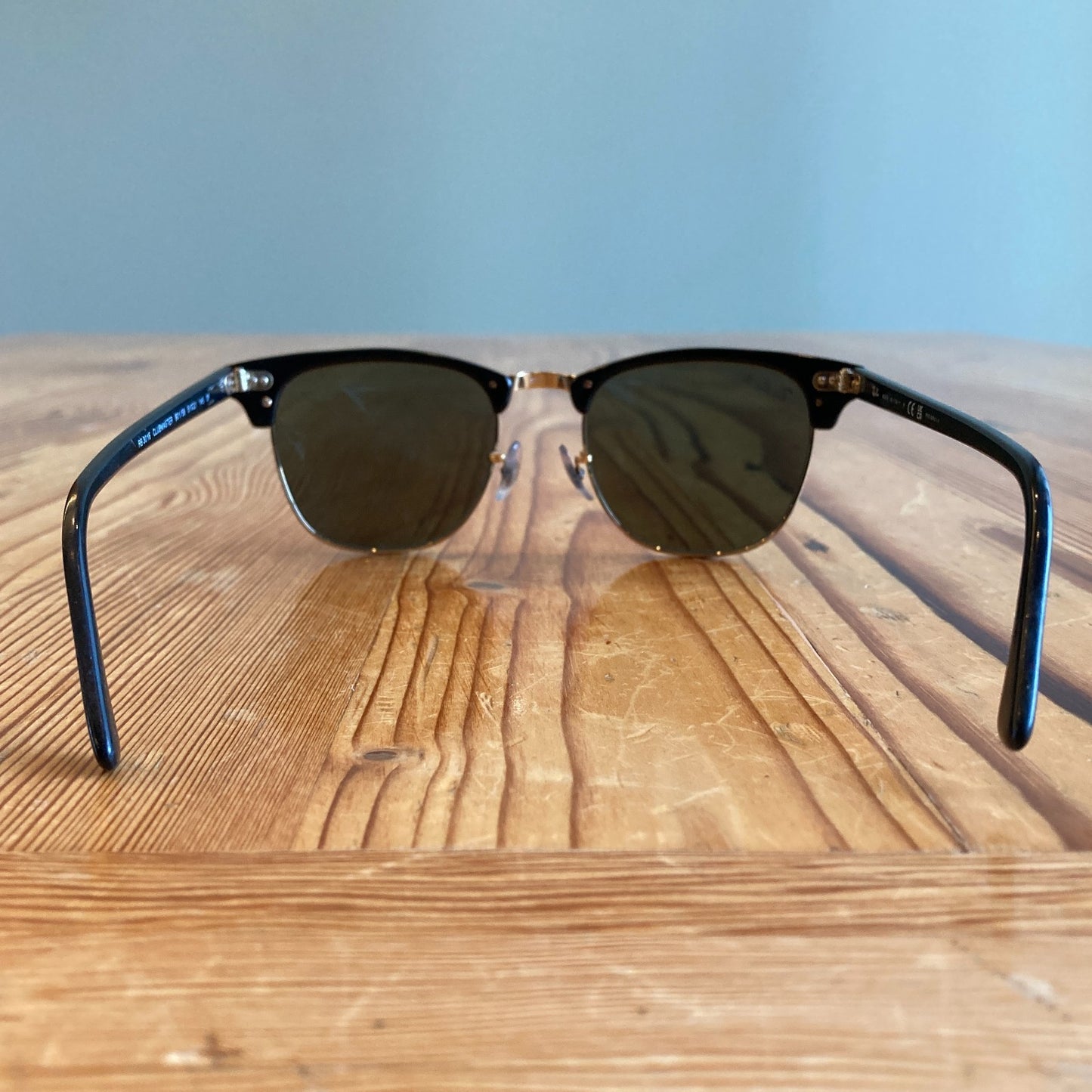 RayBan 3016 Black & Gold Clubmaster 51/21 901/58 Sunglasses 0206MH