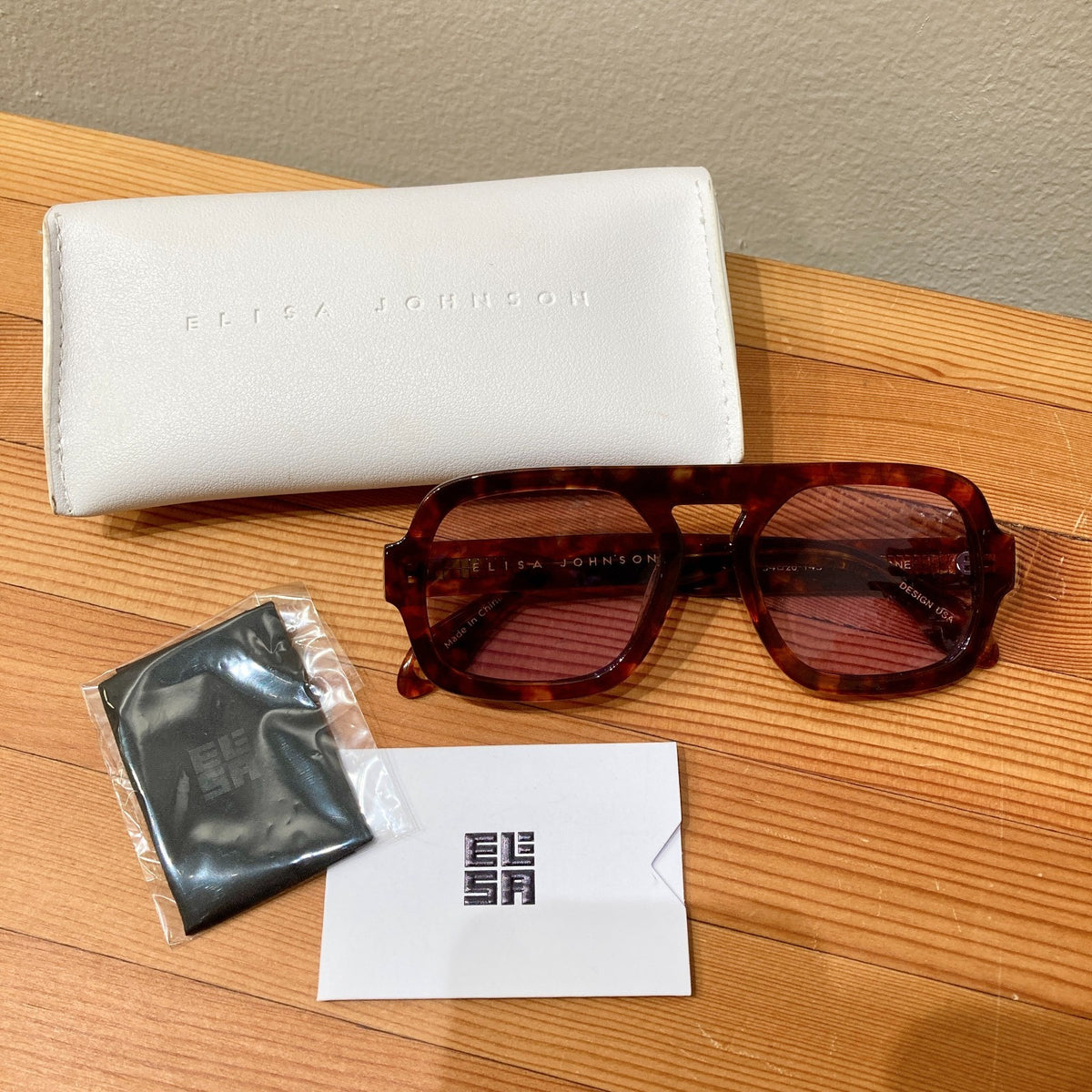 Elisa Johnson Red Tortoise Purple Lens Jane Sunglasses w/ Case - 0312IG