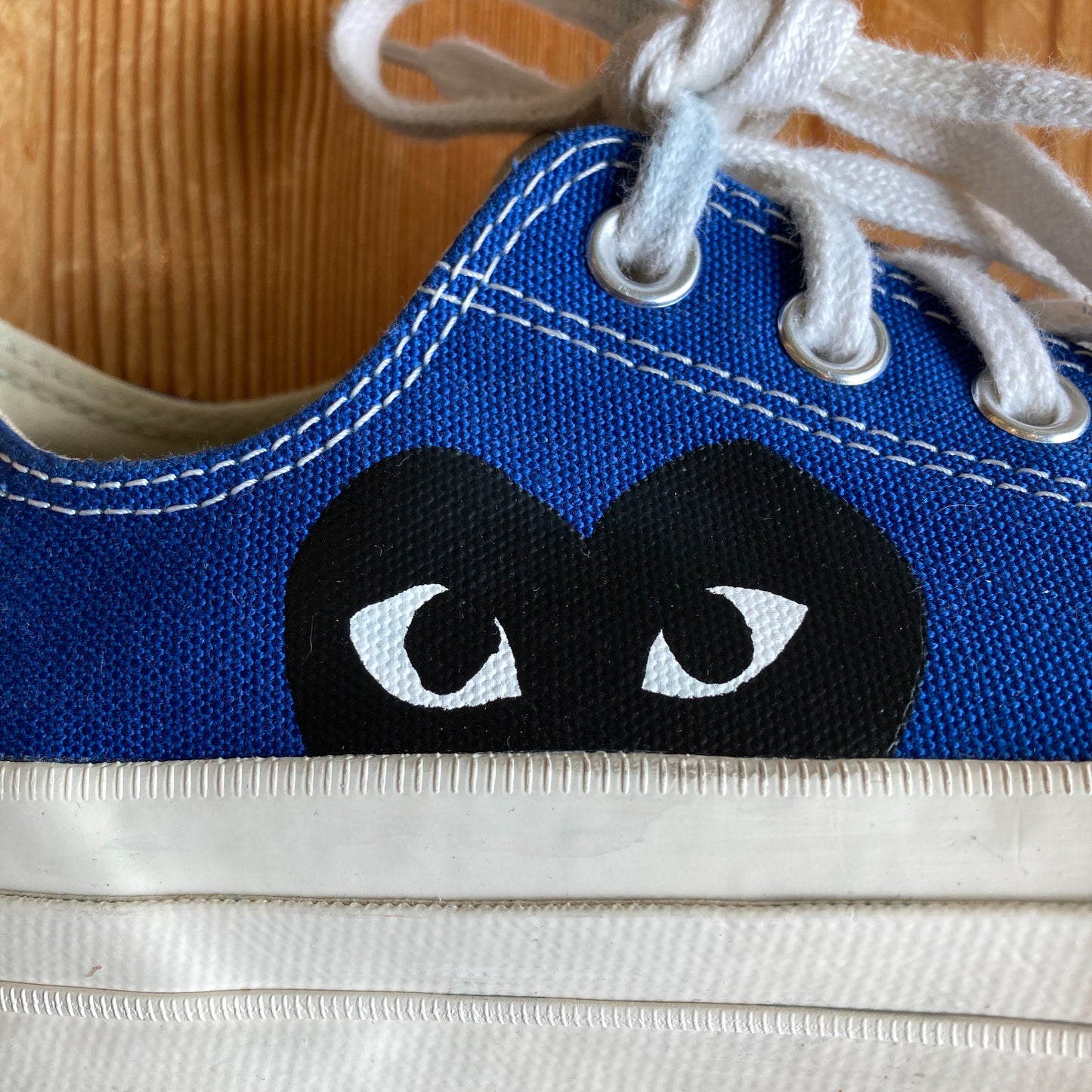 Converse X Play Comme Des Garcons Blue Chuck Low Heart Shoes - Size 8 - 0709EH